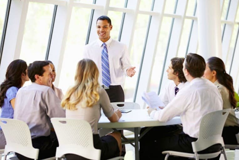 Công nghệ thông tin và kỹ thuật là top ngành nghề dễ đi du học nhất