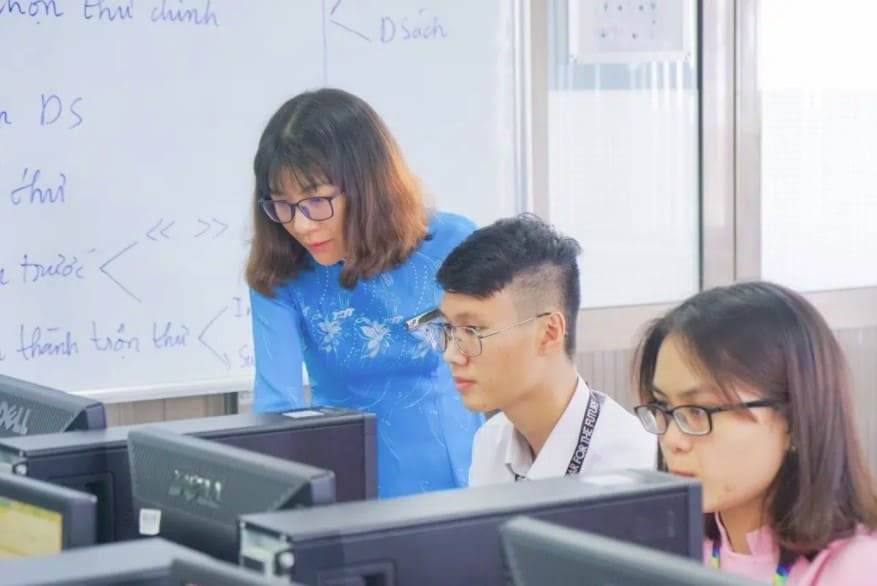 Khoa học máy tính học những gì