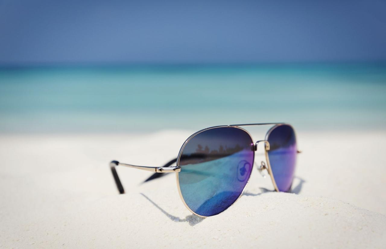 Polarized Sunglasses: Advantages And How They Work