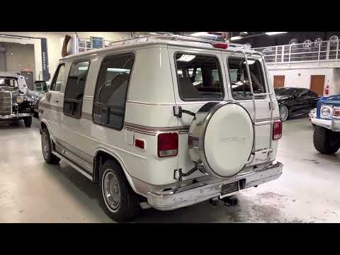 21k Original Miles 1995 Chevrolet Chevy Van G20 Midwest Vans Conversion Walk Around Video